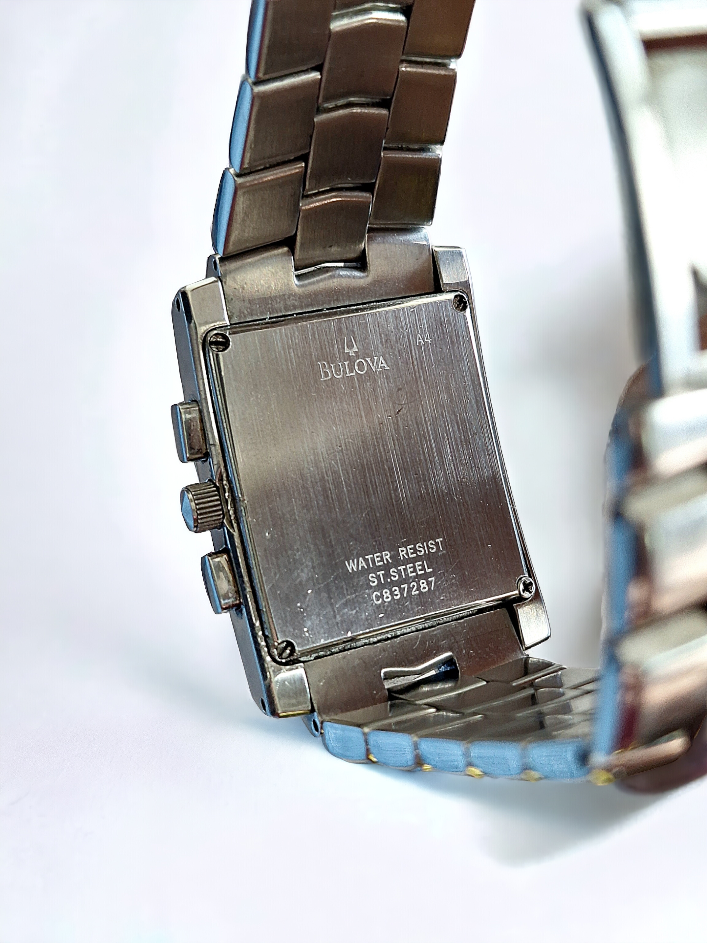 Bulova Classic Sutton Vista trasera